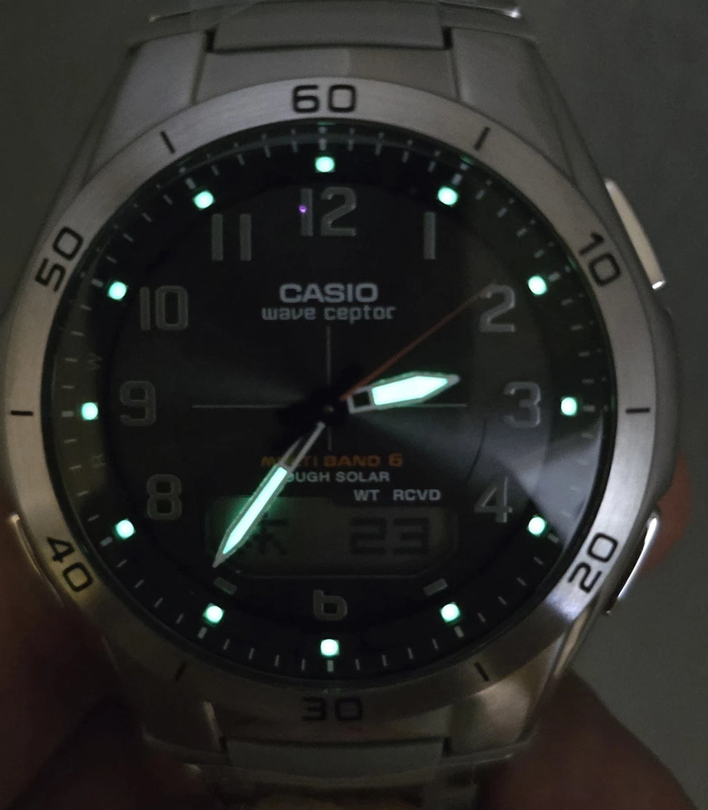 Casio WAVE CEPTOR WVA-M640D-1A2JF