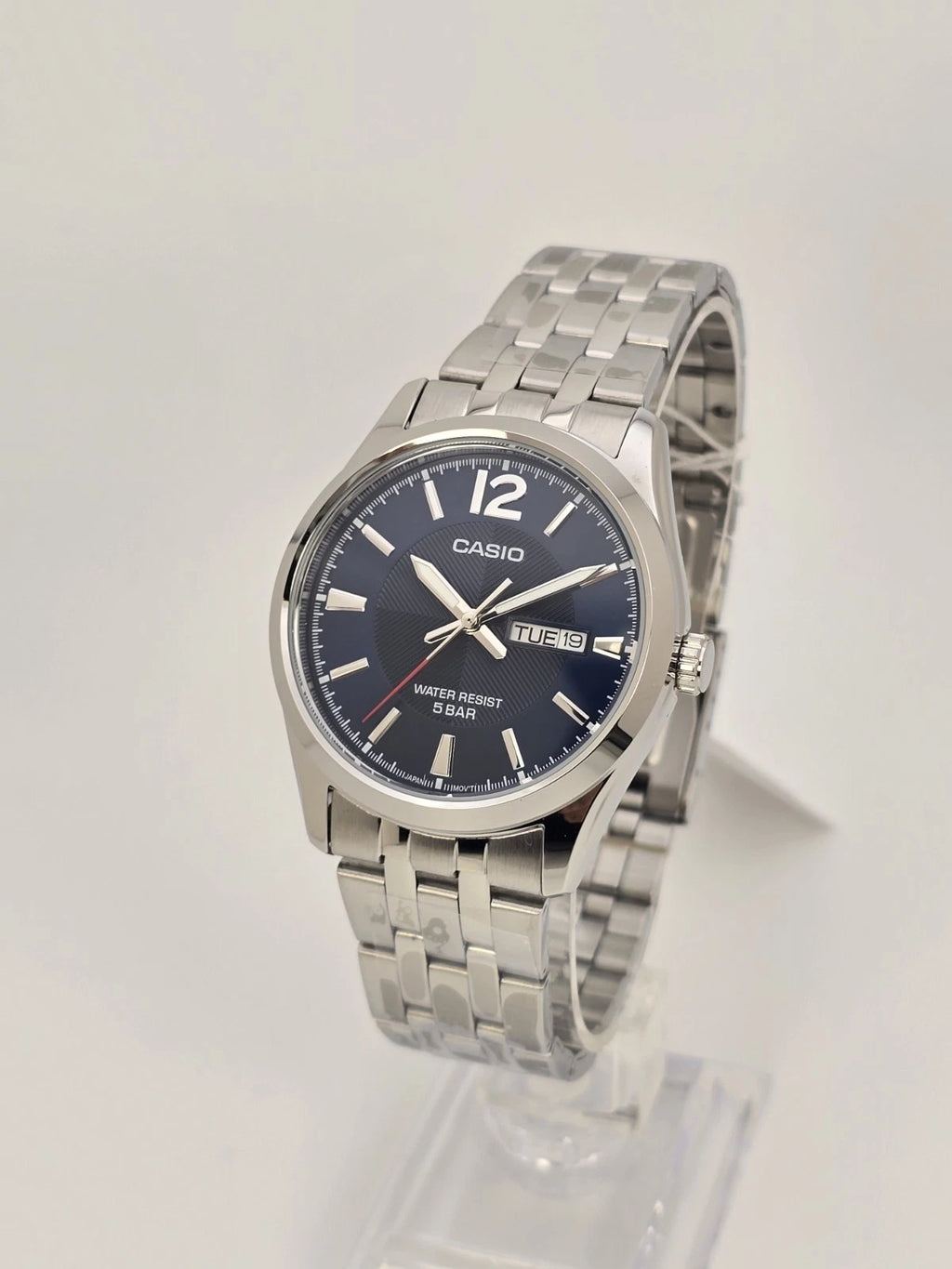 CASIO MTP-1335DJ-2AJF 38mm Blue Dial Day-Date Quartz Men’s Watch New in Box