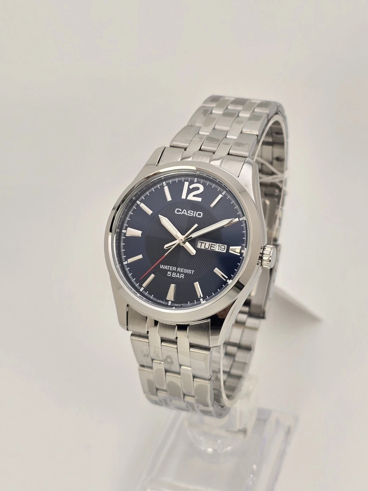 CASIO MTP-1335DJ-2AJF 38mm Blue Dial Day-Date Quartz Men’s Watch New in Box